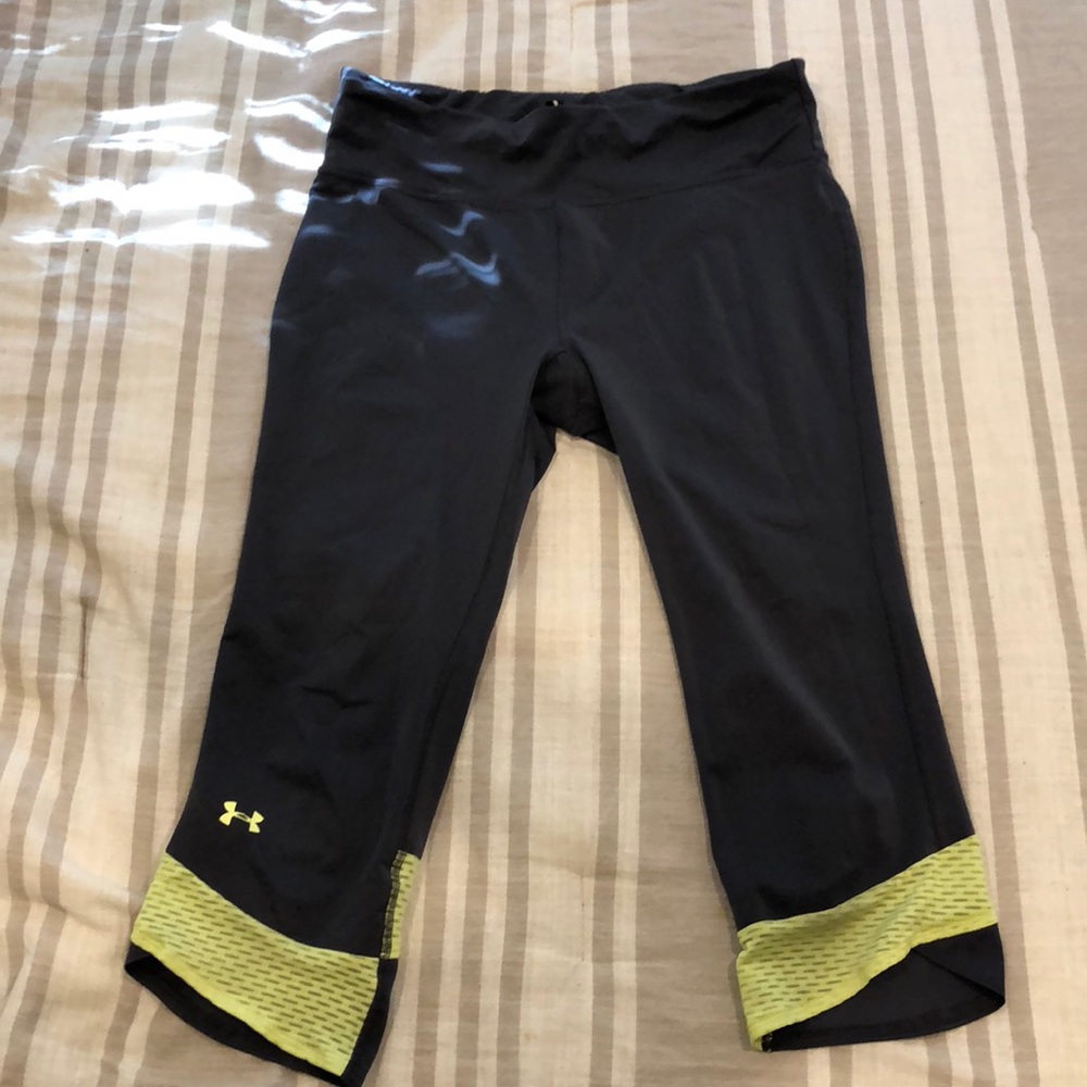 Under Armour capris